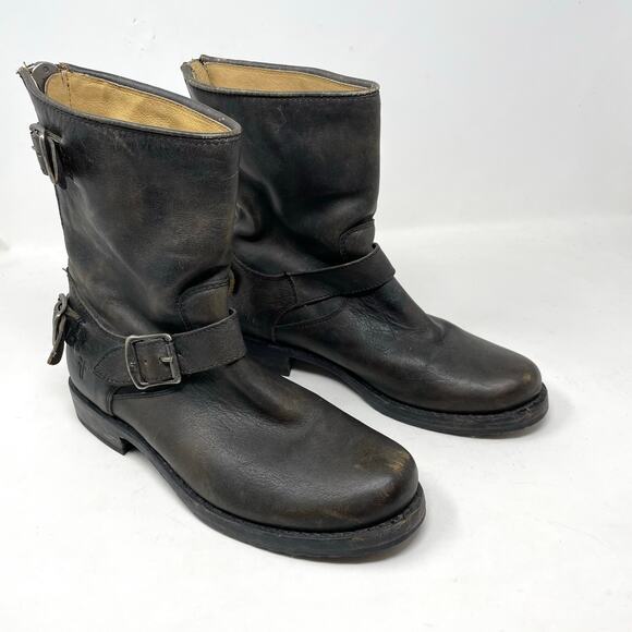Frye Veronica Short Back Zip Buckle Distressed Engineer Moto Boots Gray Womens 7 - Picture 1 of 14